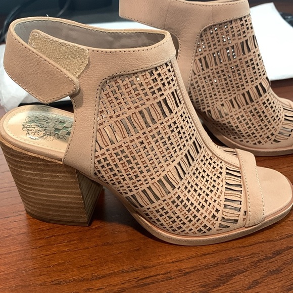 Vince Camuto peek toe bootie - Picture 2 of 5